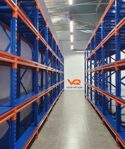 Kinh nghiệm chọn kệ kho sắt chuẩn bạn nên biết (1)